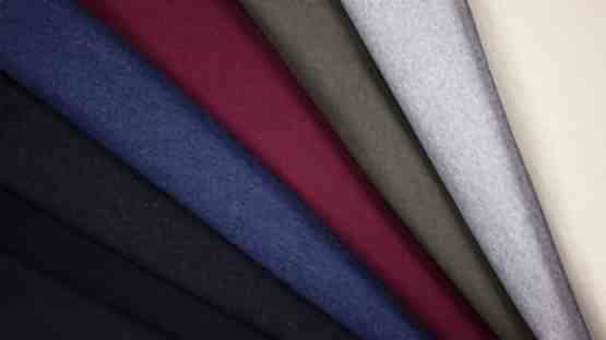 low moq clothing supplier